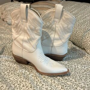 White Leather Heeled Boots